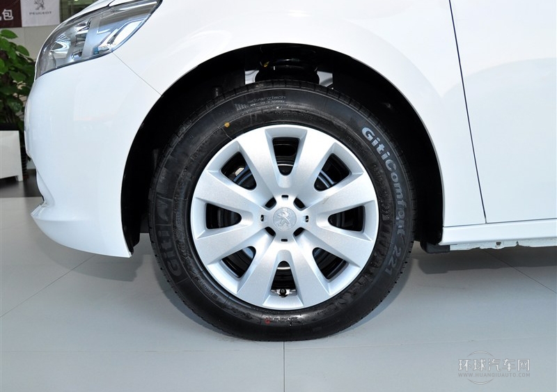 2014款 1.6L 手動舒適版