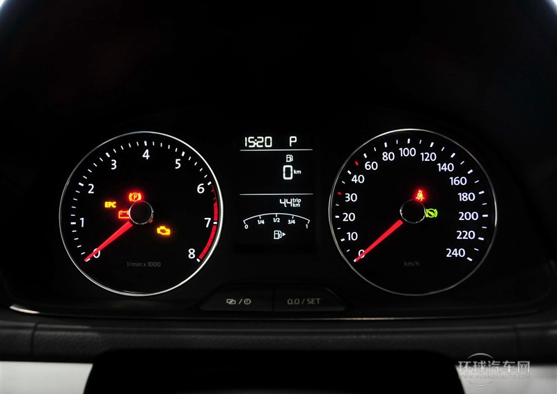 2014款 1.4TSI DSG藍(lán)驅(qū)技術(shù)版