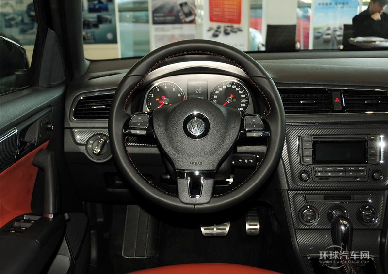 2014款 1.6L 自動運動版