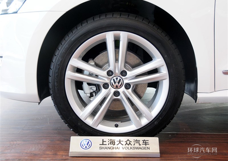 2014款 1.8TSI DSG御尊導(dǎo)航版