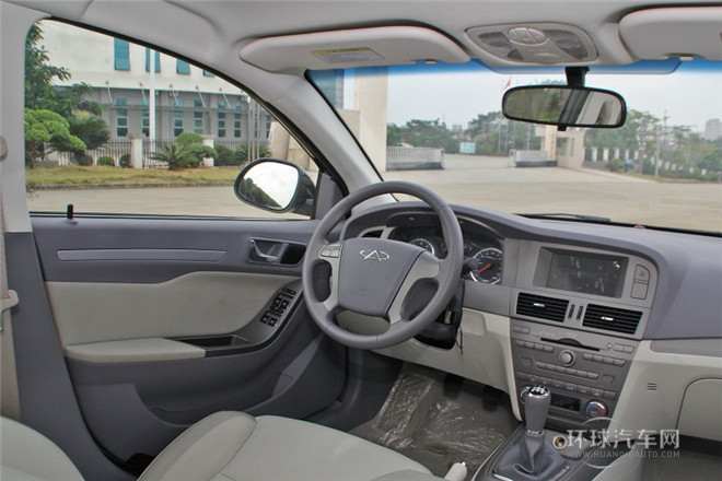 2012款 2.0L 手動典雅版