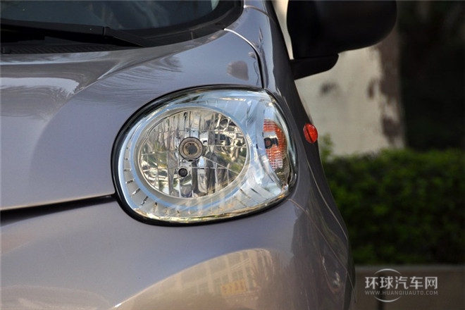 2013款 1.0L 手動時尚版