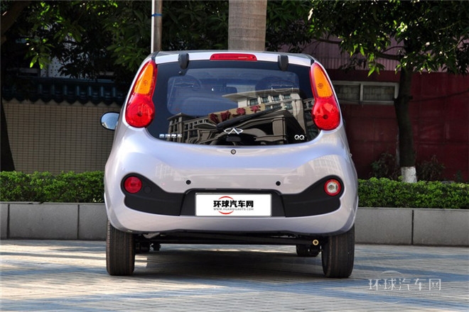 2013款 1.0L 手動時尚版