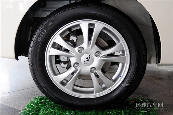 2013款 1.0L 手動(dòng)快樂版