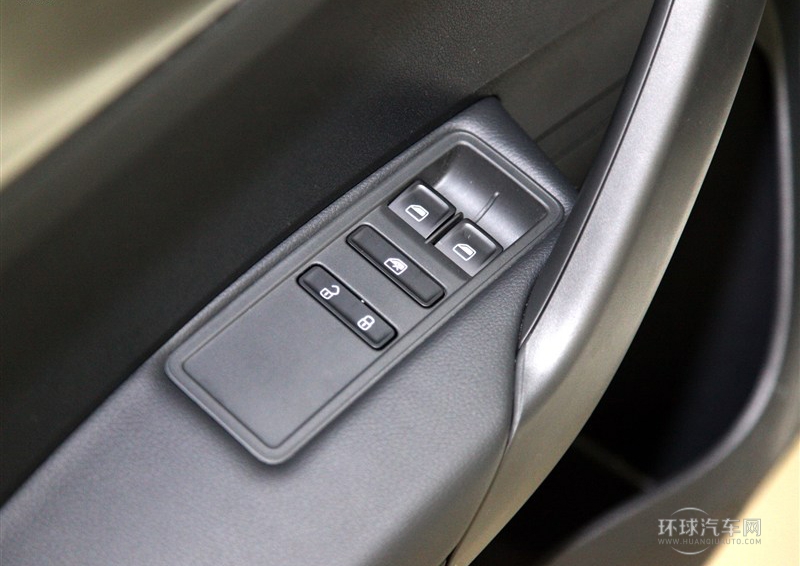 2013款 1.4L 手動舒適版