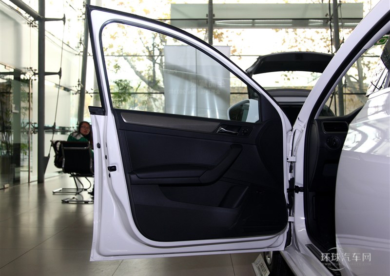 2013款 1.4L 手動舒適版