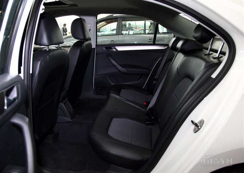 2013款 1.6L 手動風尚版