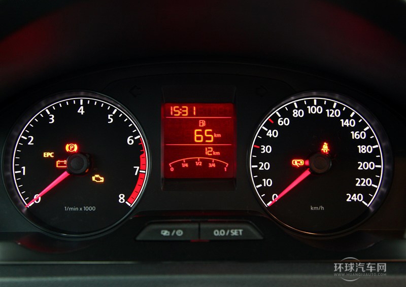 2013款 1.6L 手動風尚版