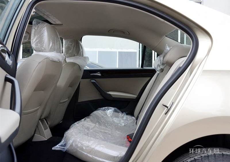 2013款 1.6L 手動豪華版