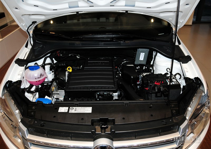 2013款 1.6L 手動舒適版