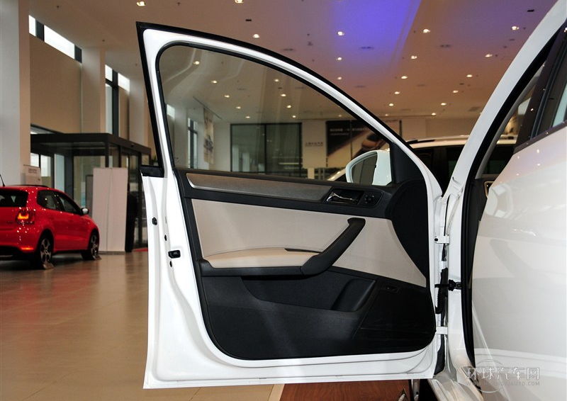 2013款 1.6L 手動舒適版