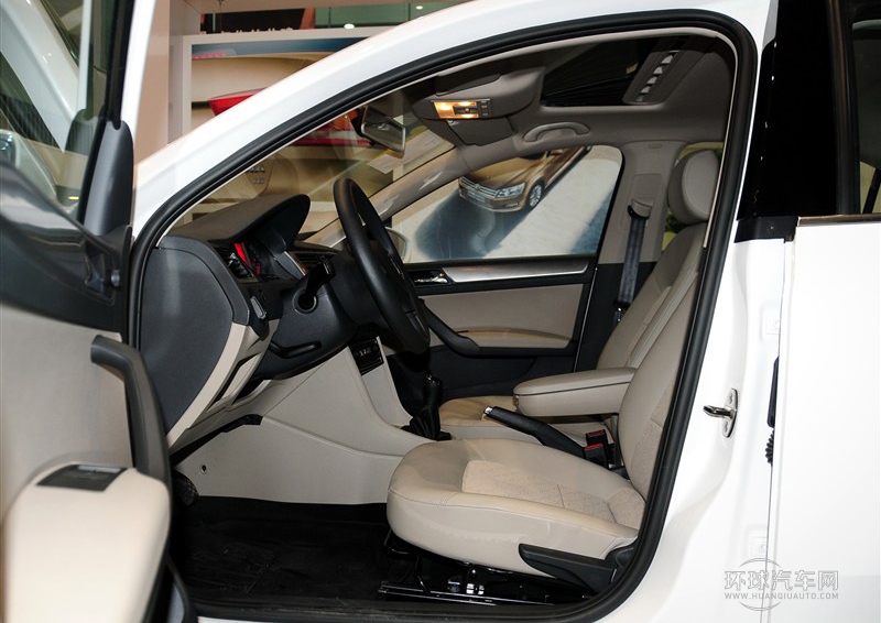 2013款 1.6L 手動舒適版