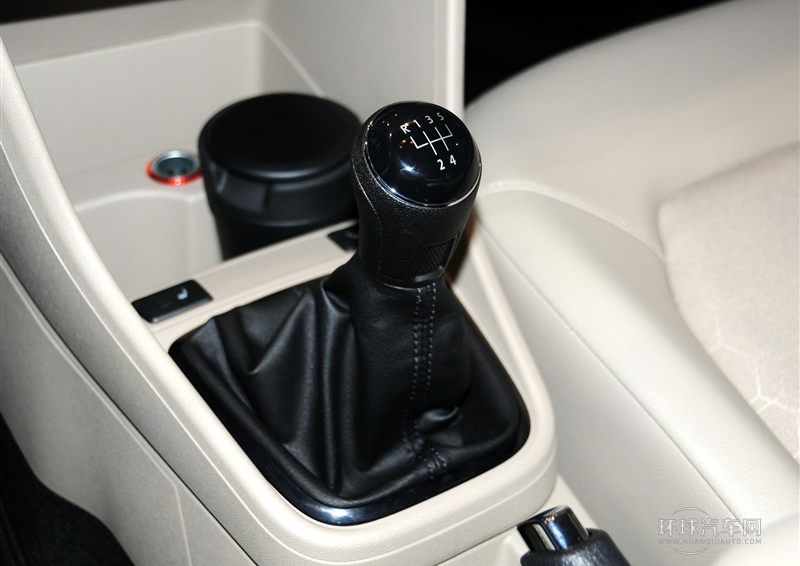 2013款 1.6L 手動舒適版