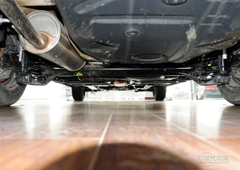 2013款 1.6L 自動(dòng)風(fēng)尚版