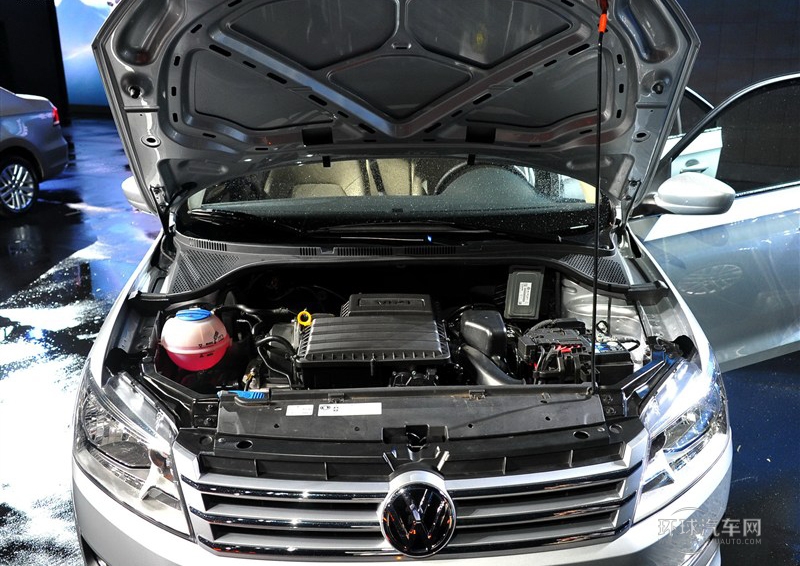 2013款 1.6L 自動豪華版