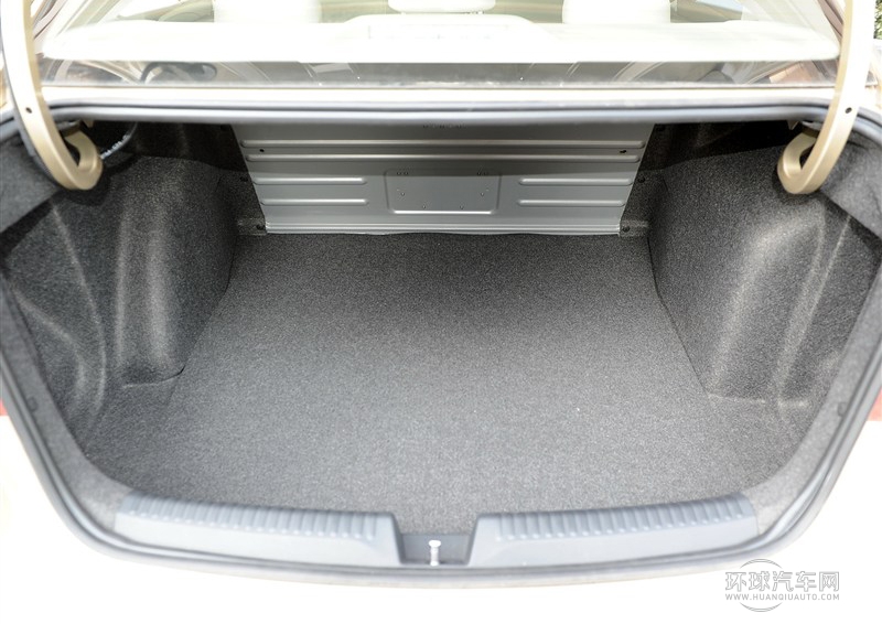 2013款 1.6L 自動豪華版