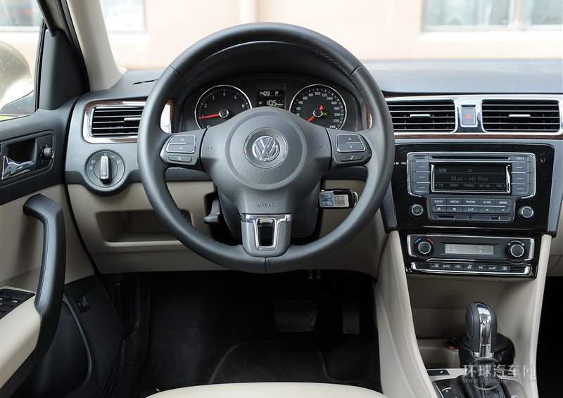 2013款 1.6L 自動豪華版