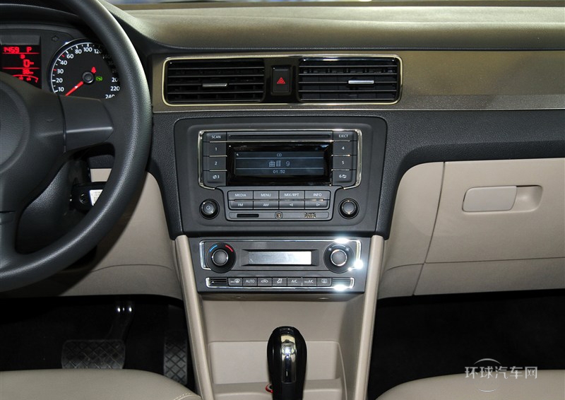 2013款 1.6L 自動(dòng)舒適版