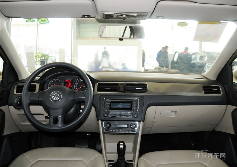 2013款 1.6L 自動(dòng)舒適版