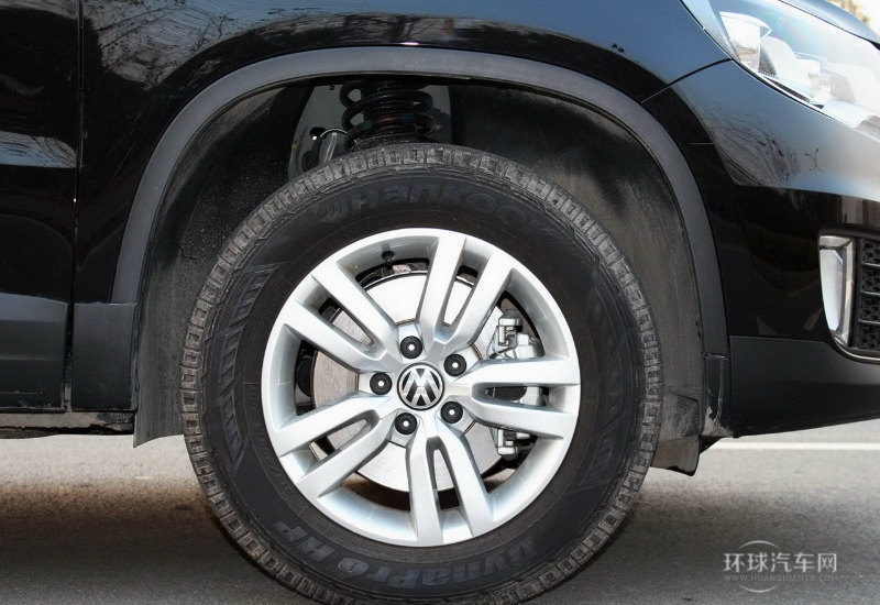 2013款 1.8TSI 手動兩驅(qū)風(fēng)尚版