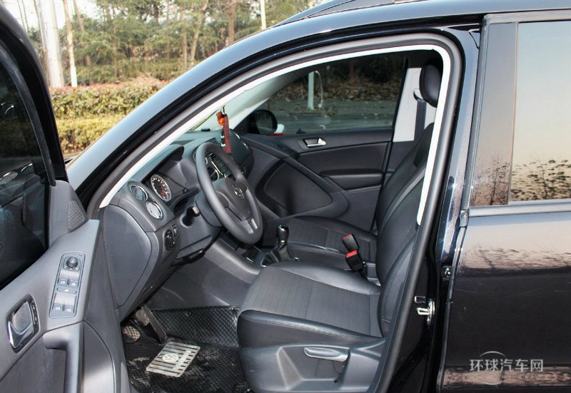 2013款 1.8TSI 手動兩驅(qū)風(fēng)尚版