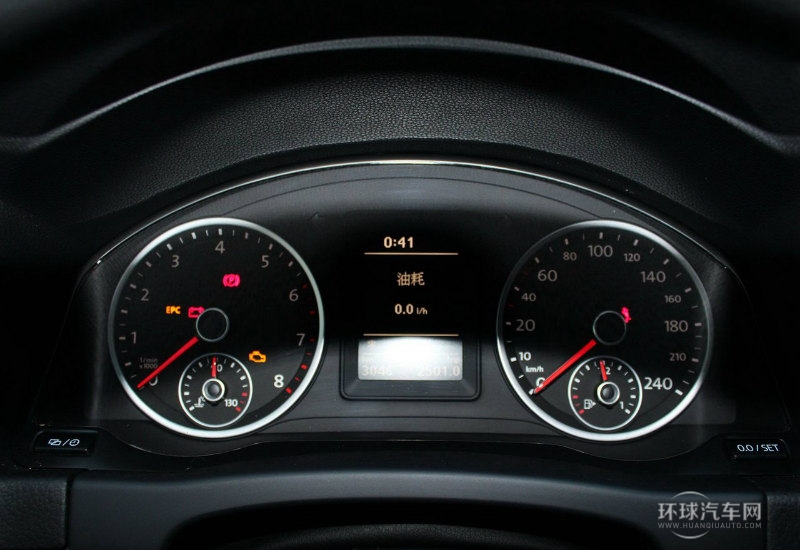 2013款 1.8TSI 手動兩驅風尚版