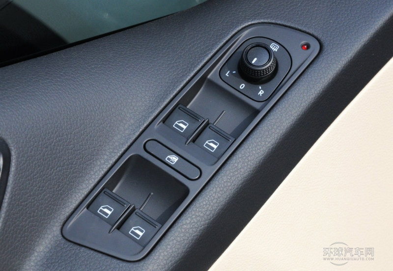 2013款 1.8TSI 自動兩驅風尚版