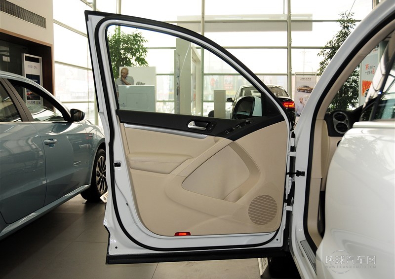 2013款 1.8TSI 自動兩驅(qū)豪華型