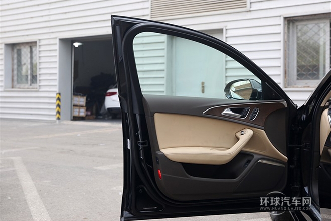 2014款 50 TFSI quattro 豪華型