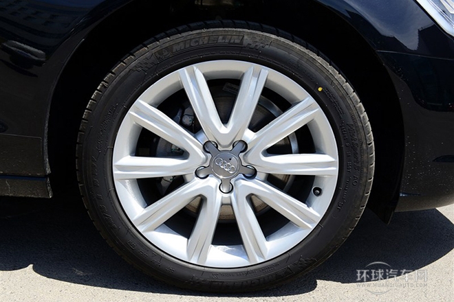 2014款 35 FSI 豪華型