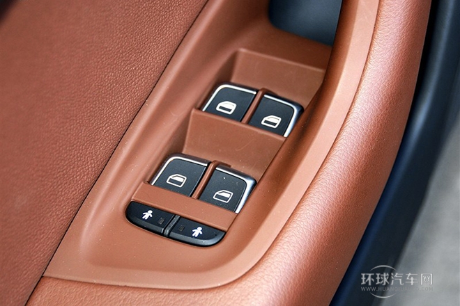 2014款 30 FSI 豪華型