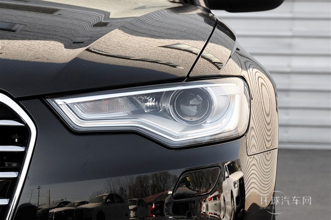 2014款 30 FSI 豪華型