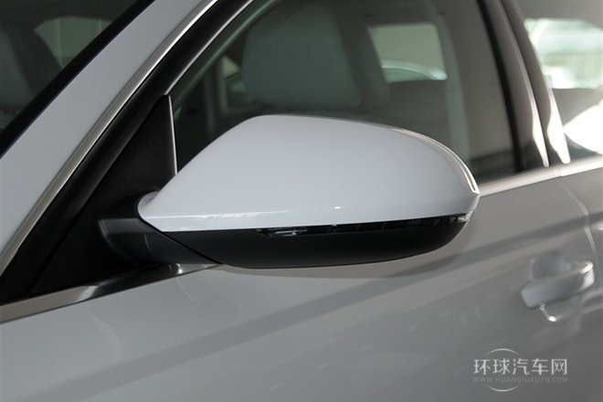 2014款 30 FSI 舒適型