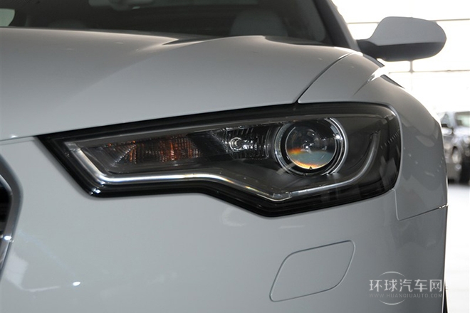 2014款 30 FSI 舒適型