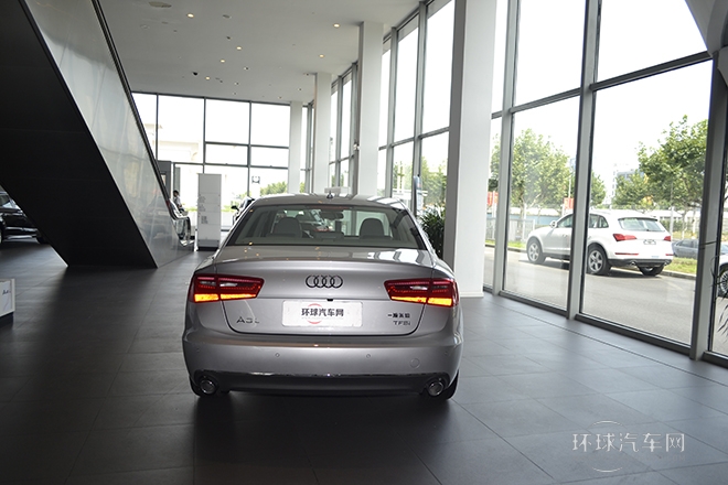 2014款 TFSI 手動(dòng)基本型