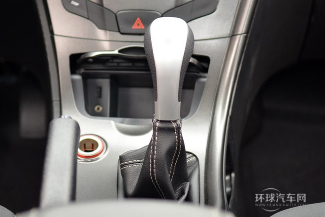 2013款1.6L手動  精英版