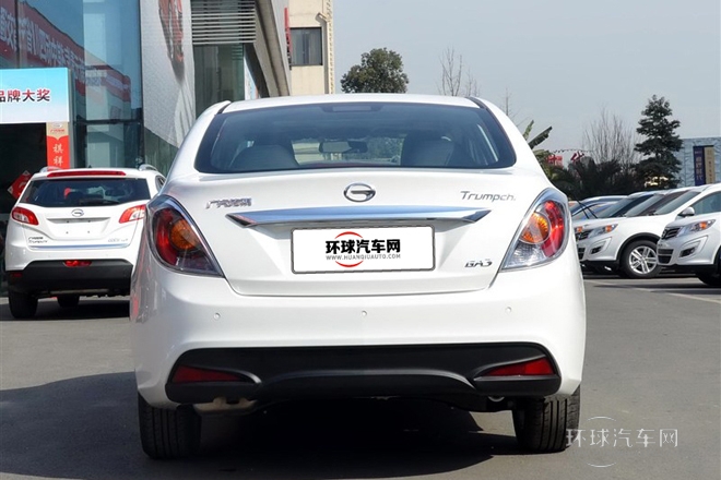 2013款1.6L手動ESP  尊貴版