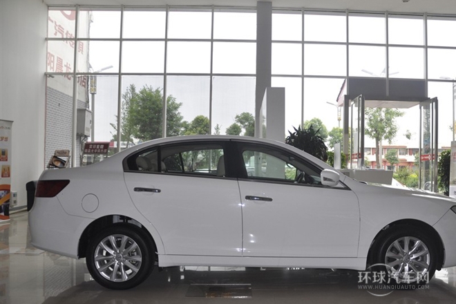 2013款 1.8L 自動(dòng)豪華型