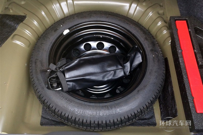 2013款 1.8L手動精英版