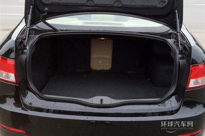 2013款 1.8L手動精英版