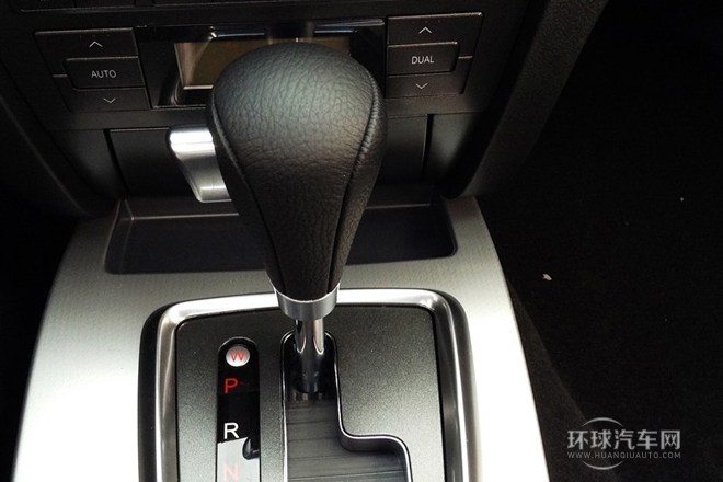 2013款 1.8T 自動五周年紀念版