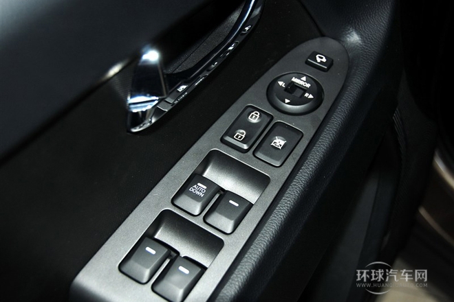 2014款 2.0L 自動兩驅版Premium Special