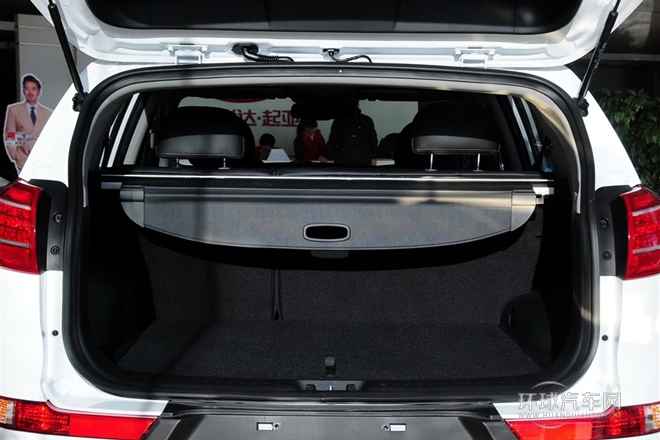 2014款 2.0L 自動(dòng)兩驅(qū)版DLX