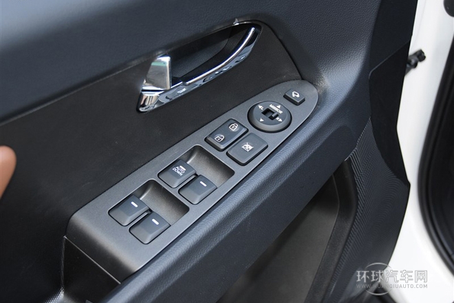 2014款 2.0L 自動兩驅(qū)版GLS