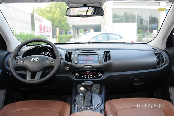 2014款 2.0L 自動兩驅(qū)版GLS