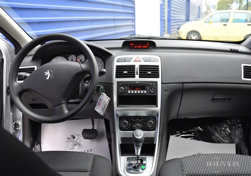 2012款 兩廂 1.6L 自動豪華版