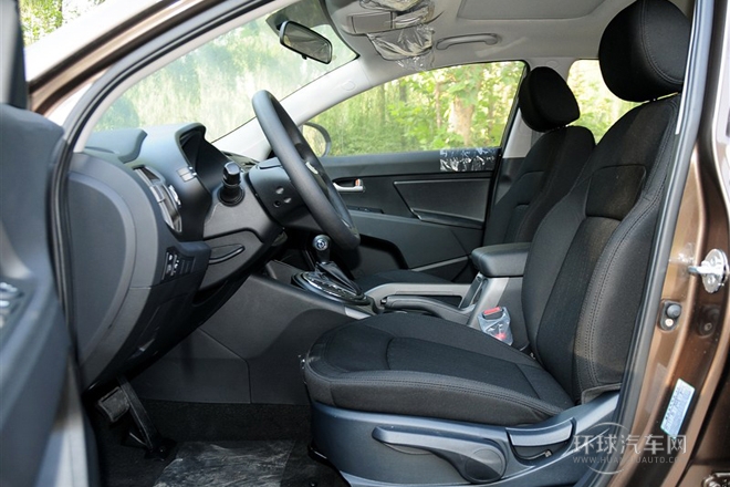 2014款 2.0L 自動(dòng)兩驅(qū)版GL