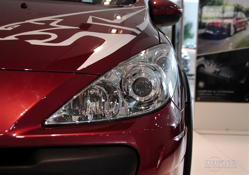 2013款 1.6L 手動(dòng)CROSS