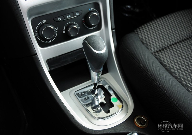 2013款 兩廂 1.6L 自動舒適版