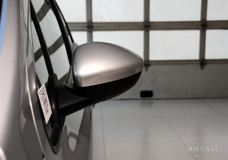 2013款 兩廂 1.6L 手動舒適版